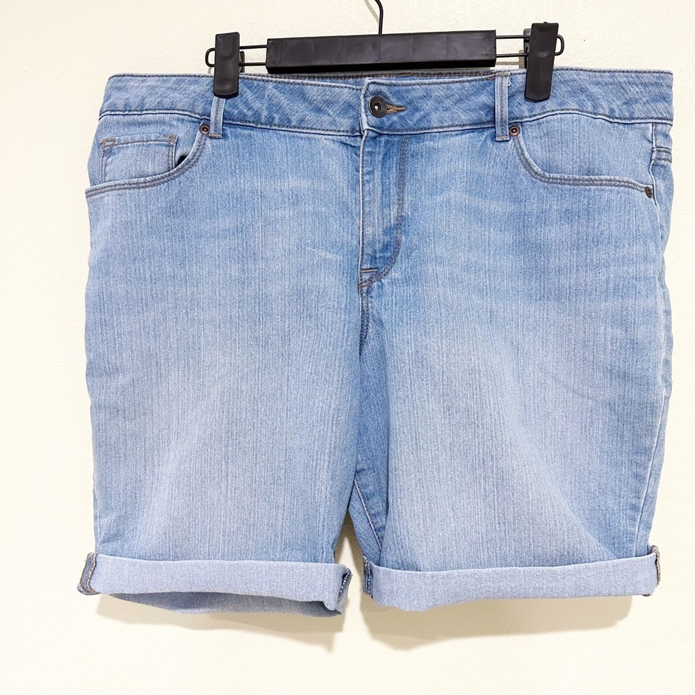 Sonoma Jean Shorts Size 14 Blue Bermuda Mid Rise